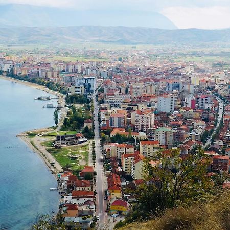 Charming House Apartment Pogradec Exterior photo